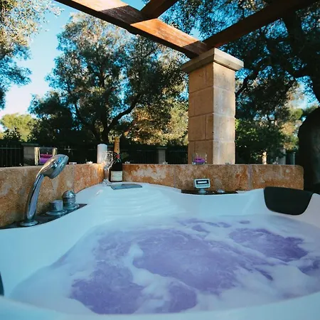 Holiday home Trullo Giada